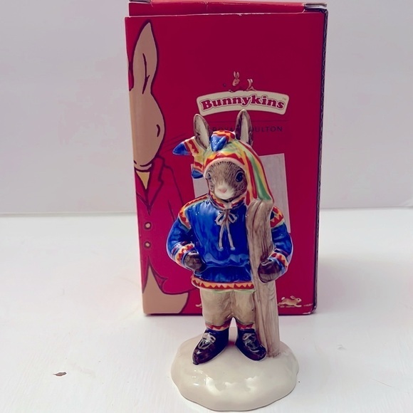 Winter Lapland Royal Doulton Bunnykins figure of the year 2004 NIB - Picture 1 of 5